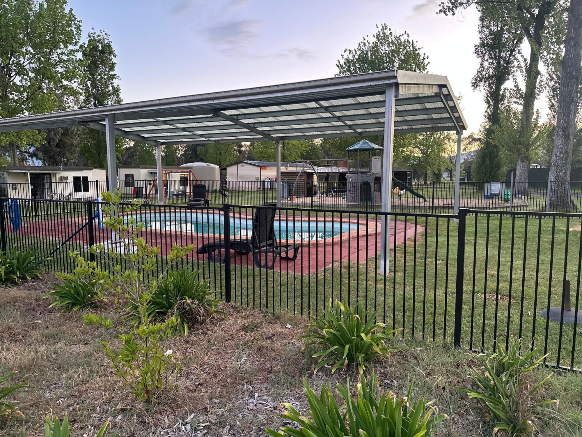 Corryong Caravan Park Formally Mt Mittamatite Caravan Park Zewnętrze zdjęcie